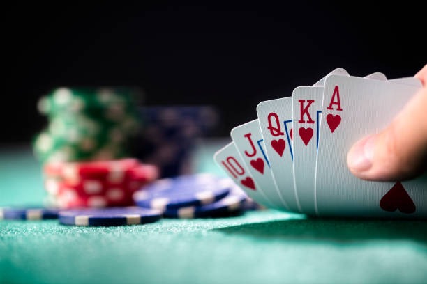 4d lotto Tactical Feature Spins